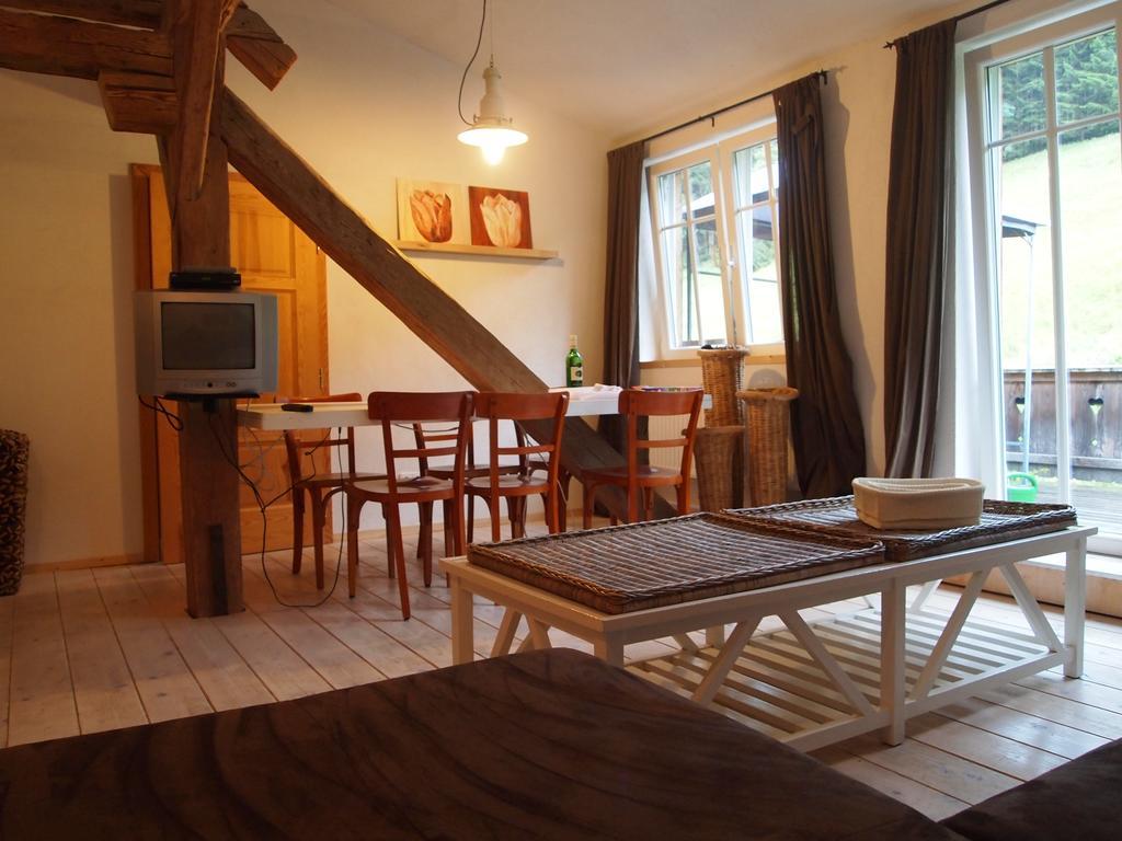 Landhof Schober Appartementen Вайсбриах Стая снимка
